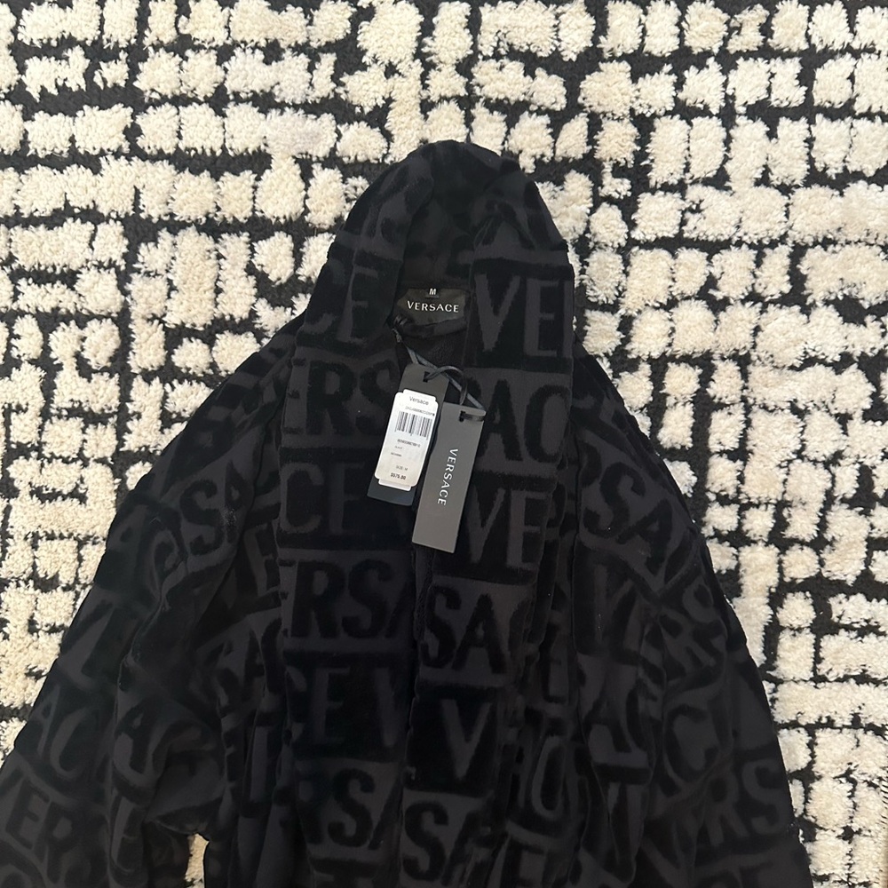Versace baroque Robe - Picture 6 of 6